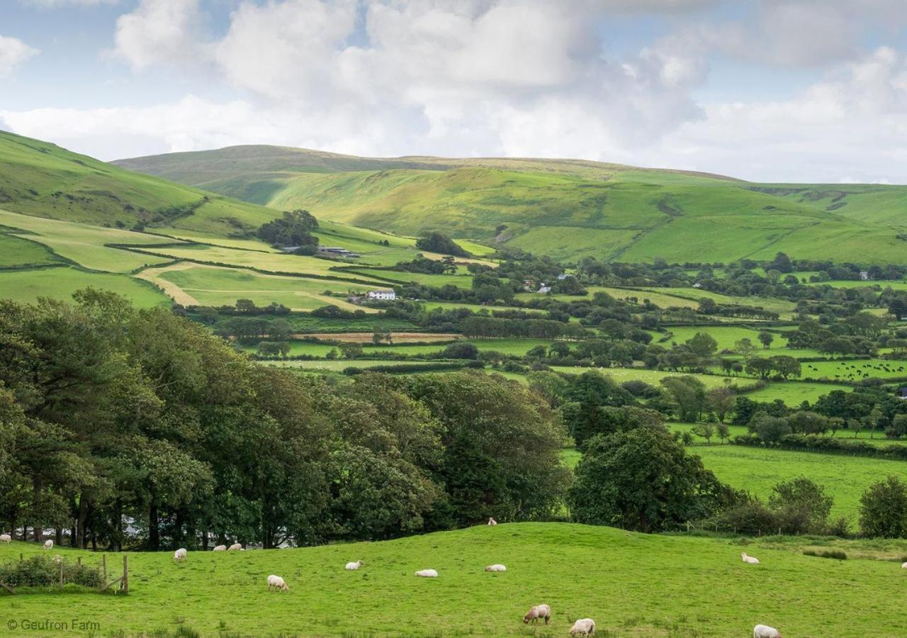 Dog Friendly Cottage, Geufron Farm Near Tywyn Bryn-crug Exterior photo